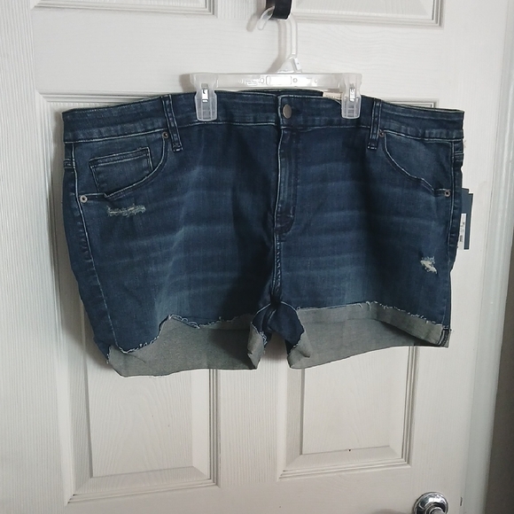 Universal Thread Pants - Universal Thread Dark Blue Jean Shorts